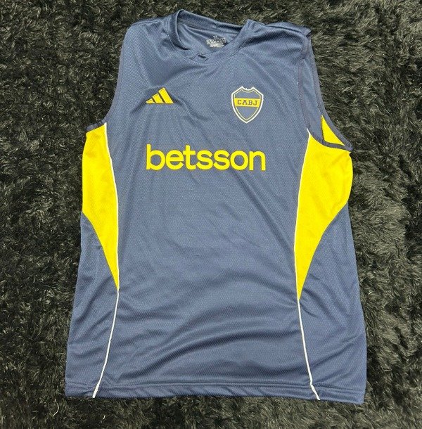 MUSCULOSA BOCA AZUL MARINO