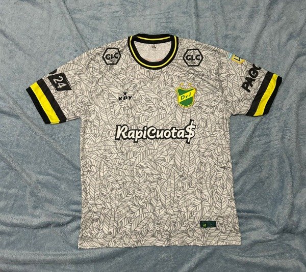 CAMISETA DEFENSA Y JUSTICIA SUPLENTE