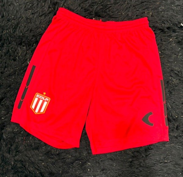SHORT ESTUDIANTES DE LA PLATA ROJO Y NEGRO