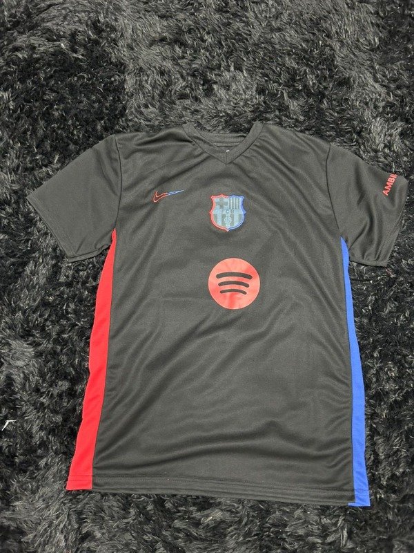 CAMISETA BARCELONA NEGRA LAMINE YAMAL